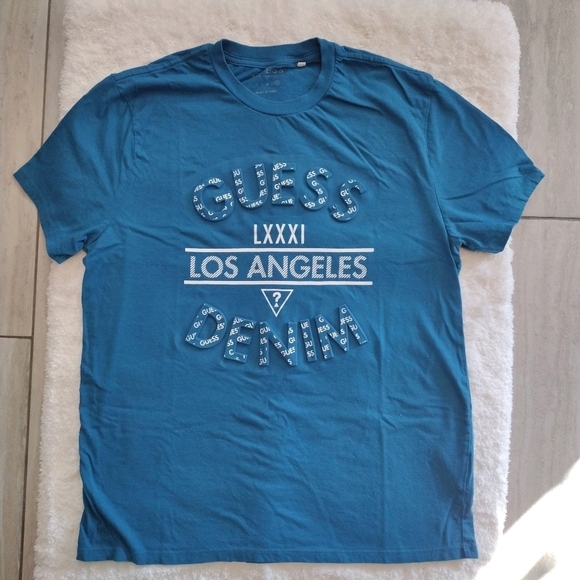 Guess - 3D Logo Short Sleeves Tee - Picture 3 of 14